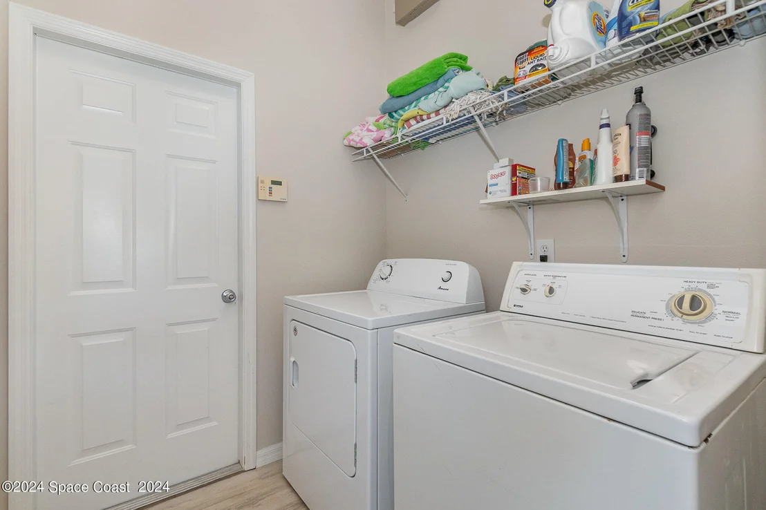 Photo of 2370 Stratford Pointe Drive