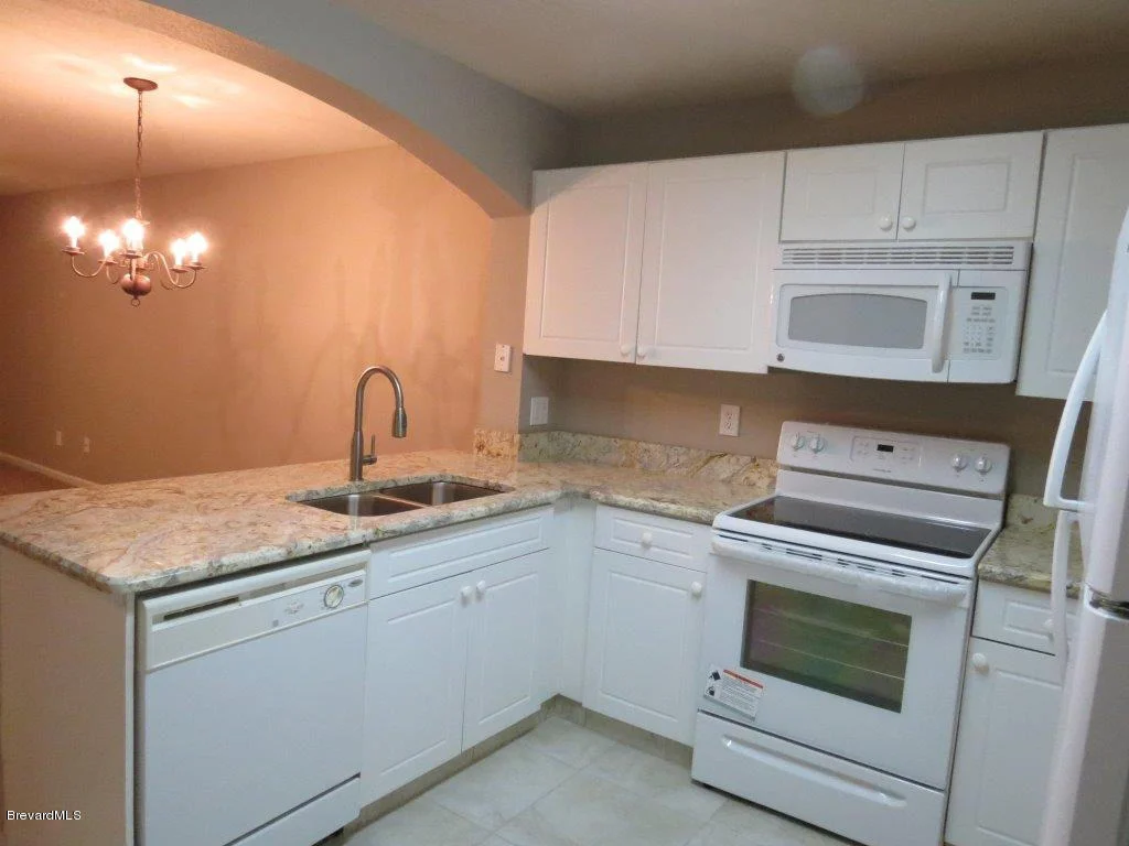 Photo of Unit 103 at 855 Luminary Circle