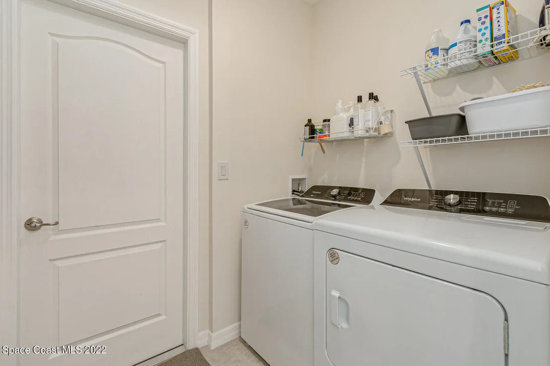 Photo of 953 Edensor Lane