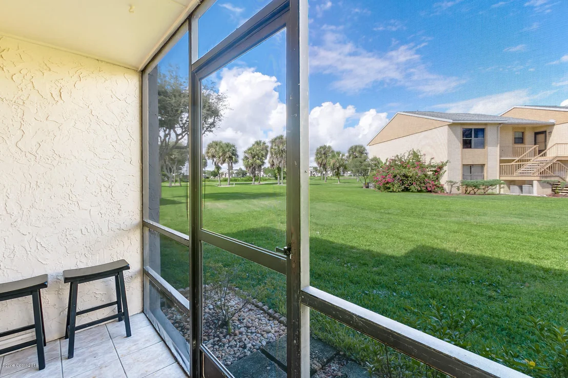 Photo of Unit 4 at 2500 Eagle Drive