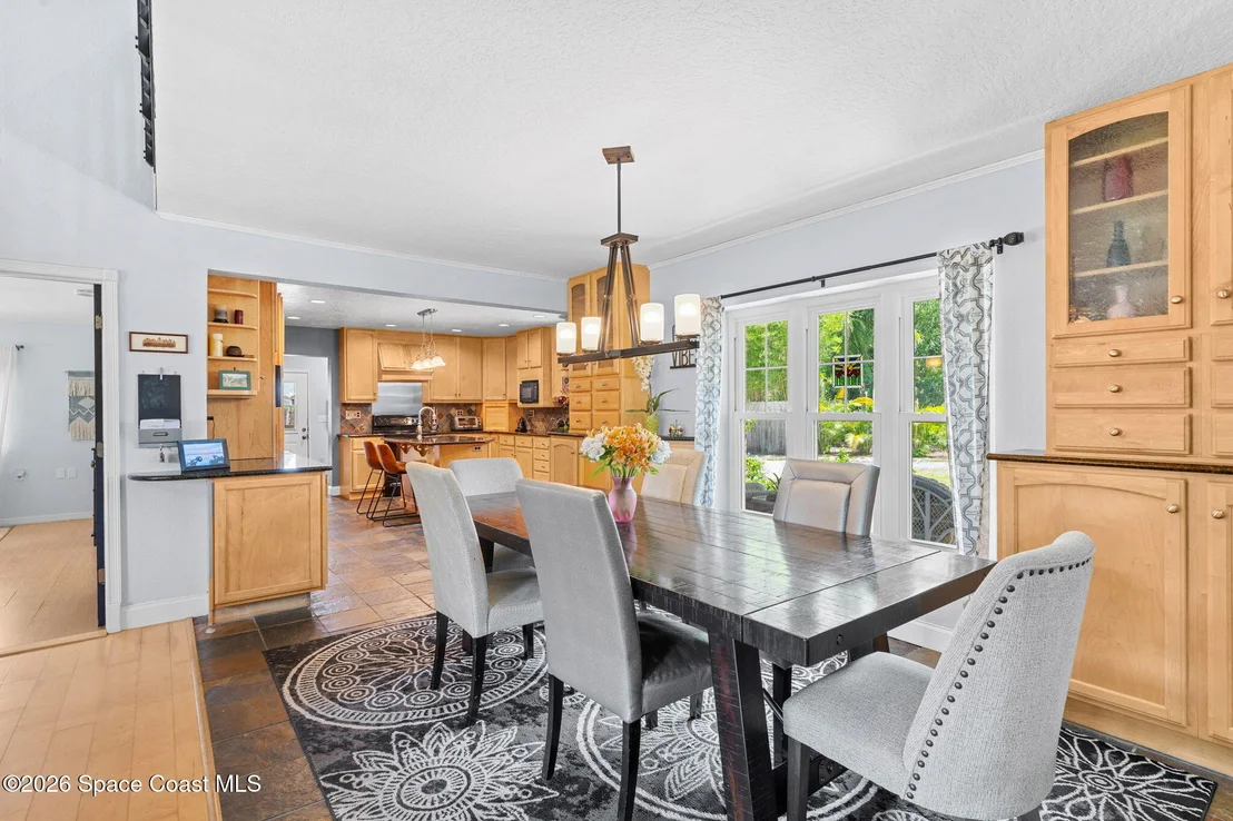 Photo of 56 Grandview Boulevard