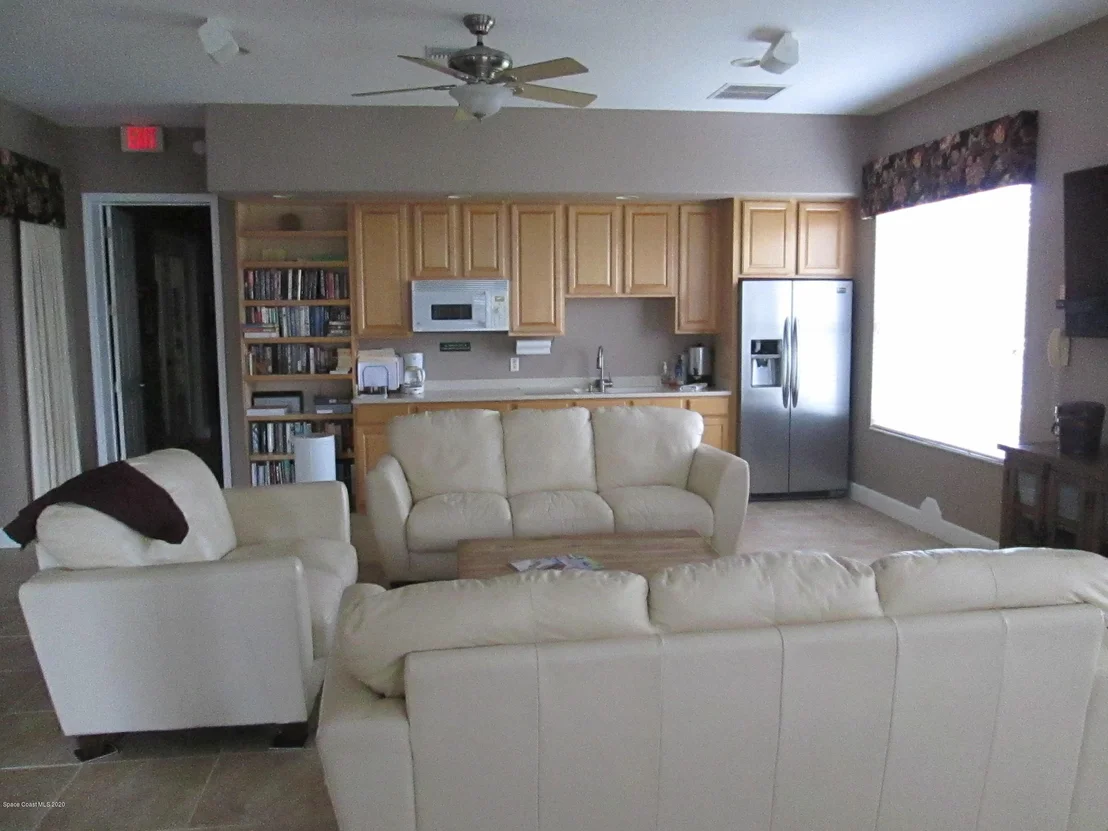 Photo of 3652 Shawnee Lane