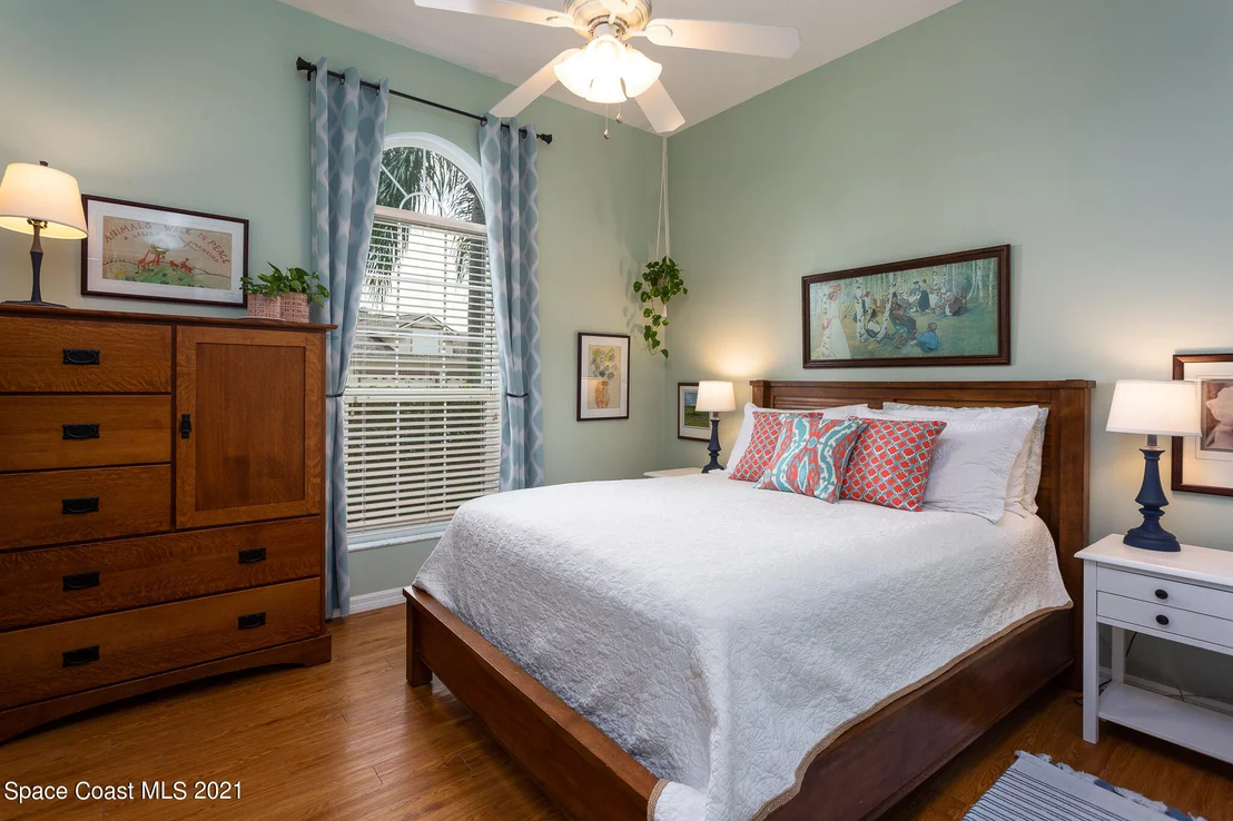 Photo of 1868 Thesy Drive