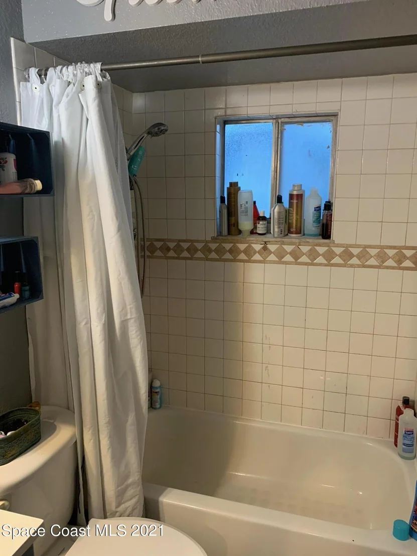 Photo of 5625 Palm Street