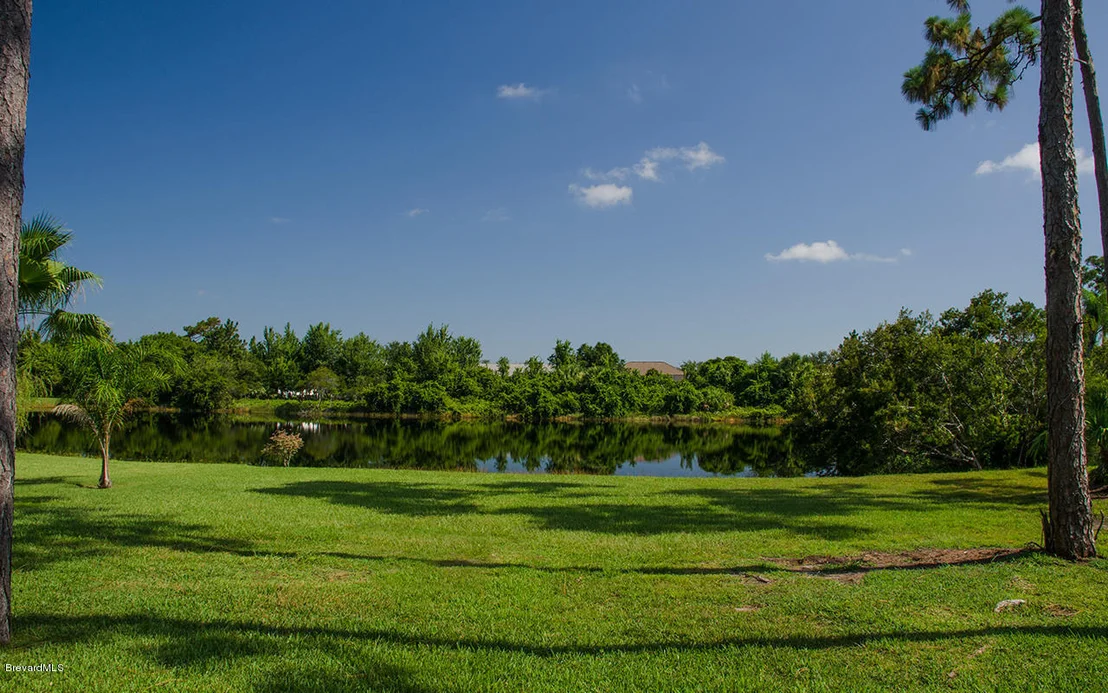 Photo of 4680 Canard Road