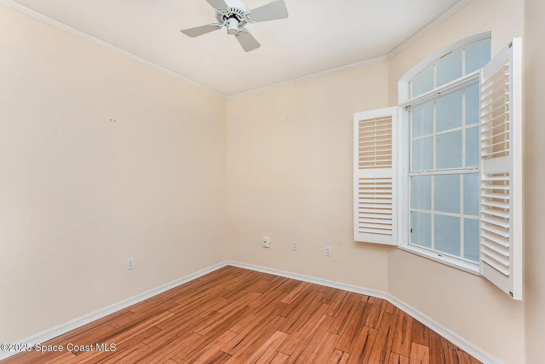 Photo of 2597 Addington Circle