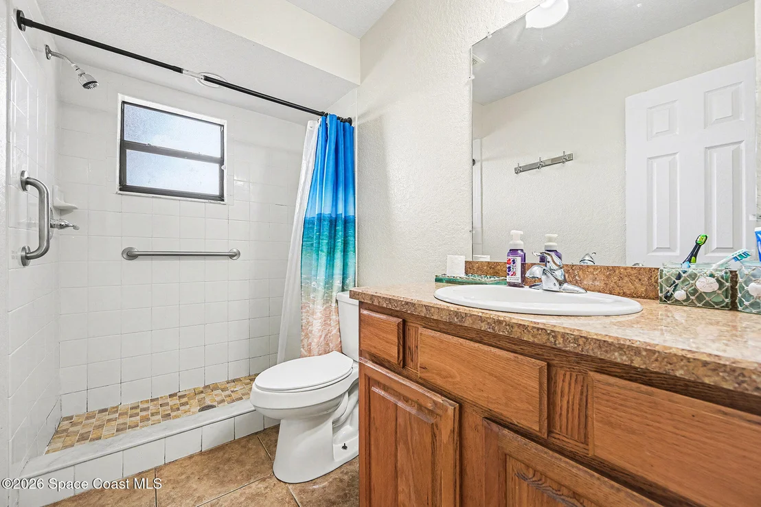 Photo of 1584 Gardner Dr Drive