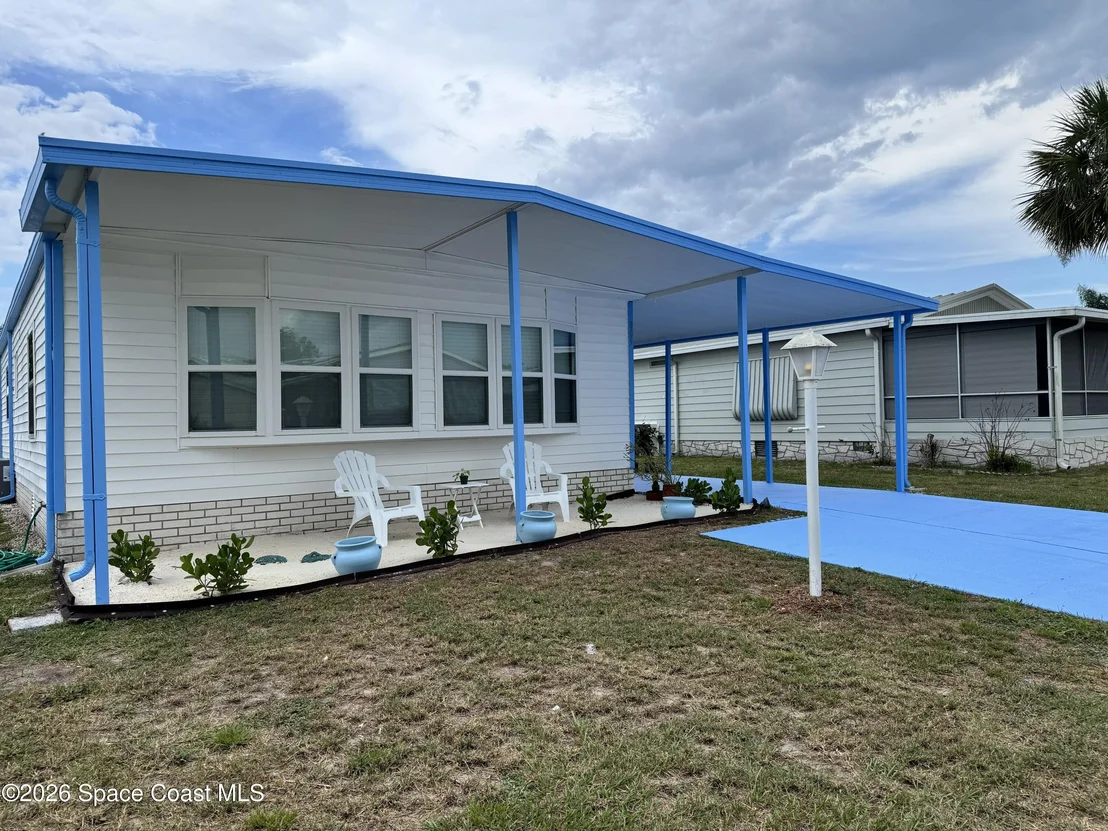 Photo of 805 Wren Circle