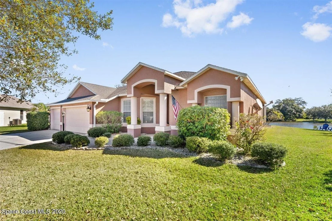 Photo of 2555 Summerwind Court