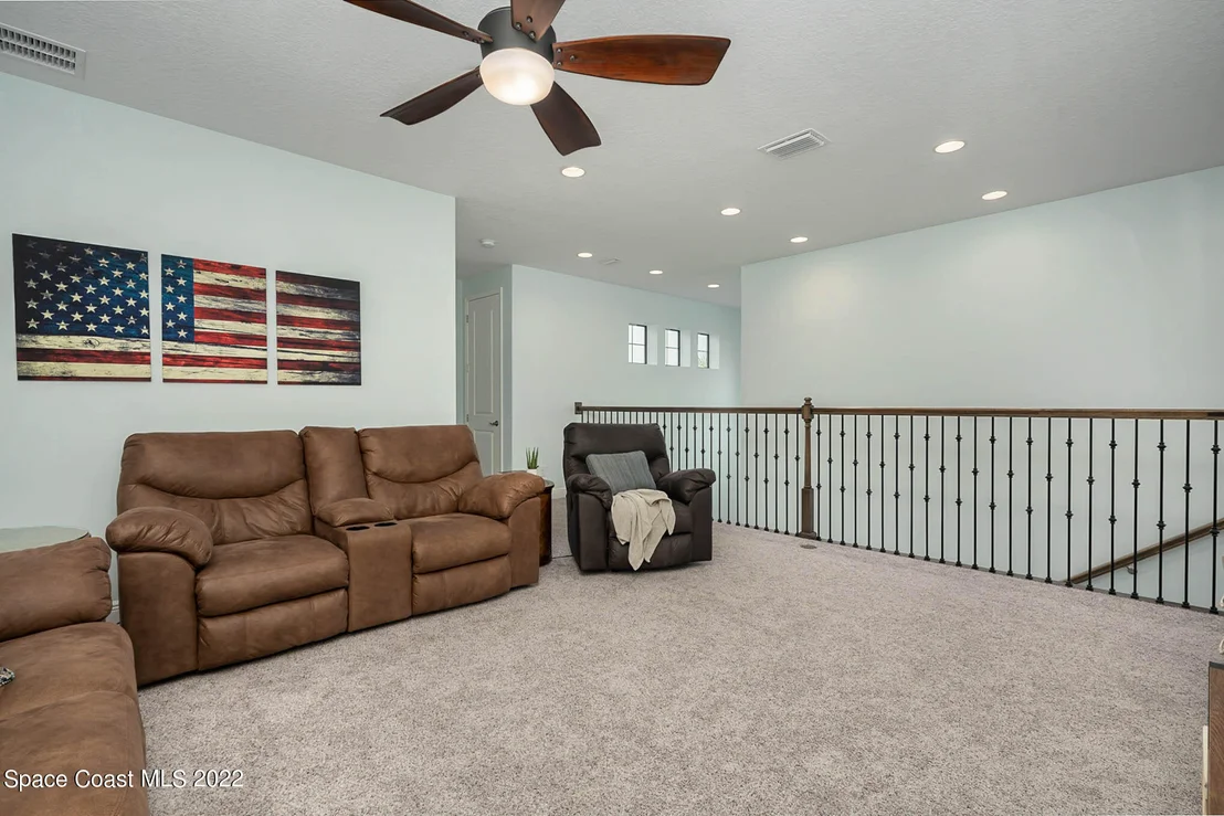 Photo of 7484 Poulicny Lane