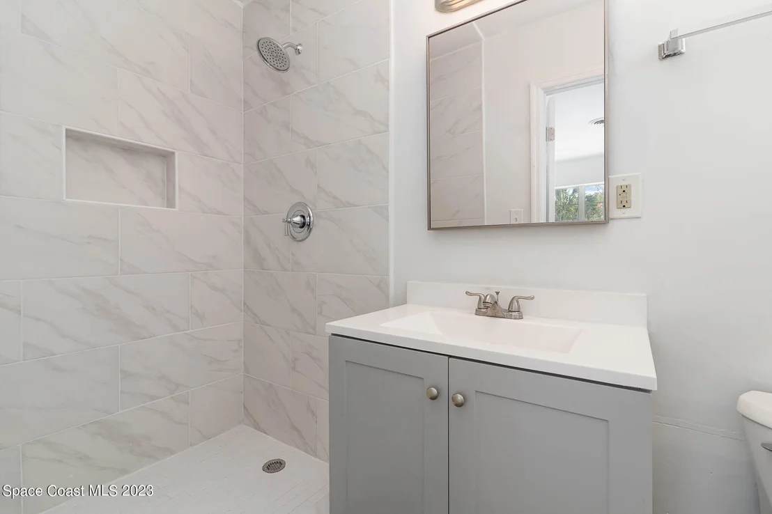 Photo of 2344 Shenandoah Road