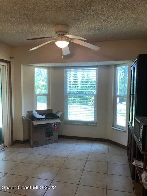 Photo of 6649 Cecil Road