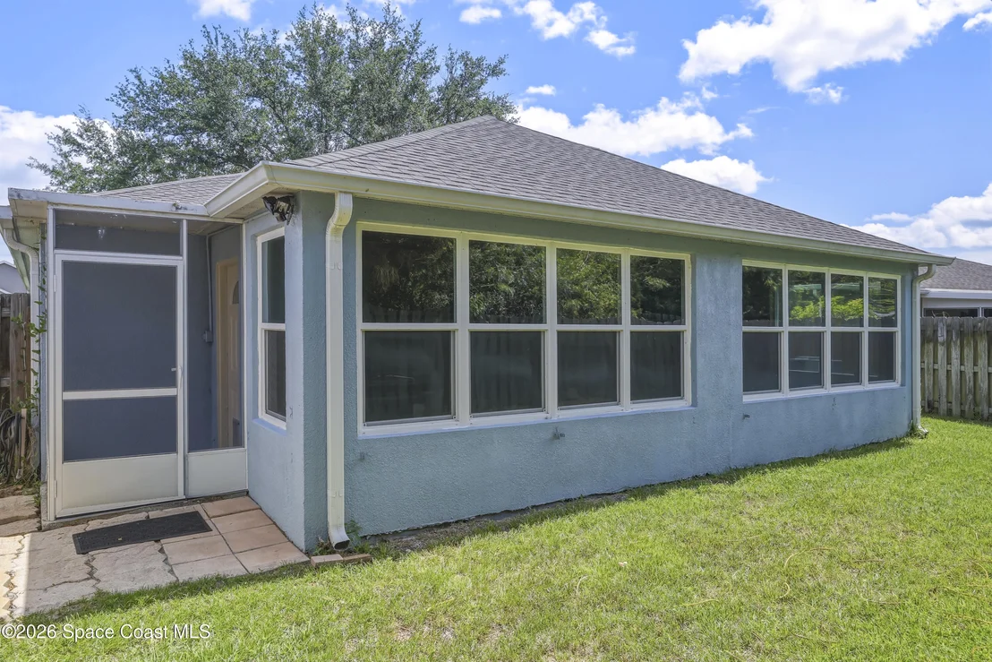 Photo of 2124 Spring Creek Circle NE