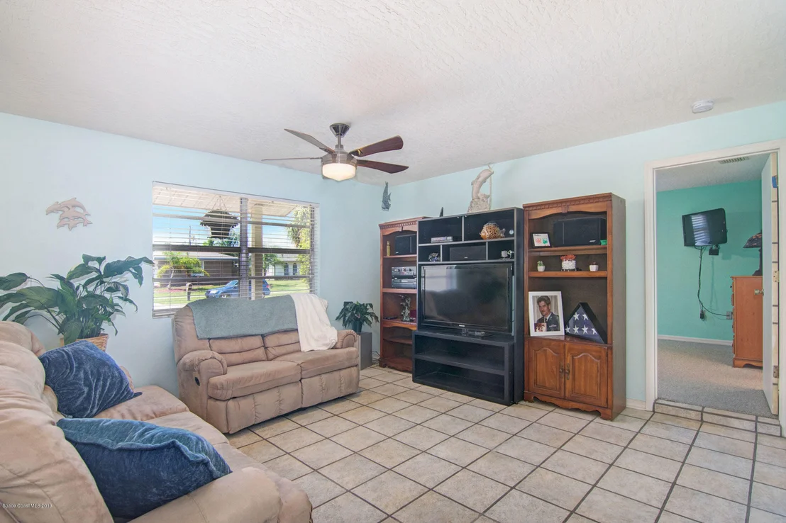 Photo of 1546 Spruce Road