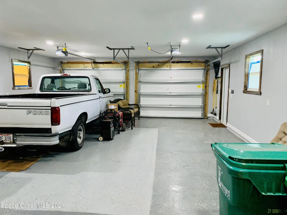 Photo of 3155 Lionel Road