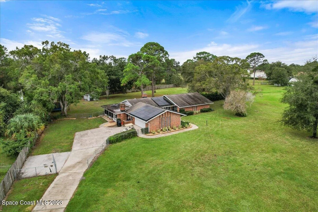 Photo of 3615 Grantline Road