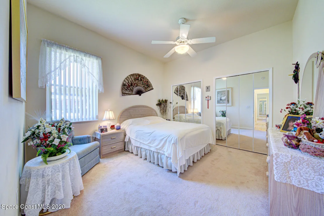 Photo of 1155 Tuckaway Drive