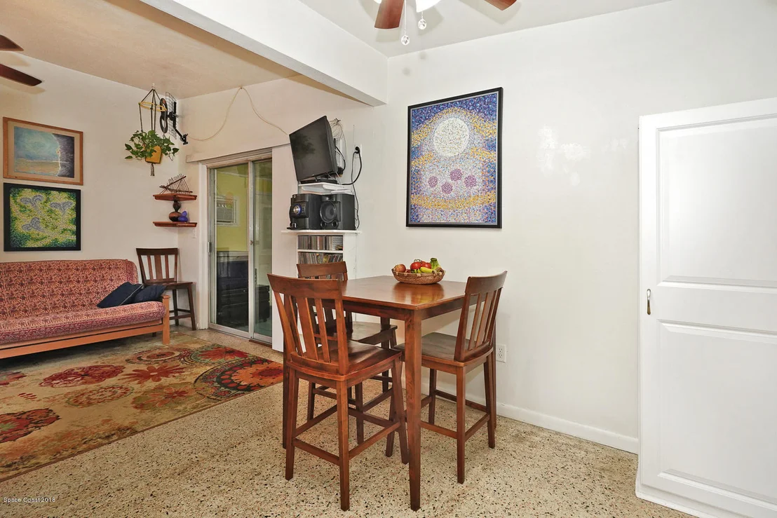 Photo of 416 Thomas Avenue