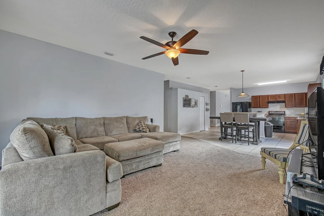 Photo of 542 Cressa Circle