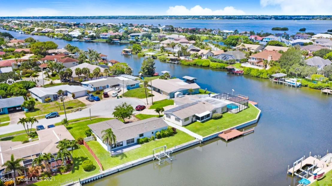 Photo of 485 Penguin Drive