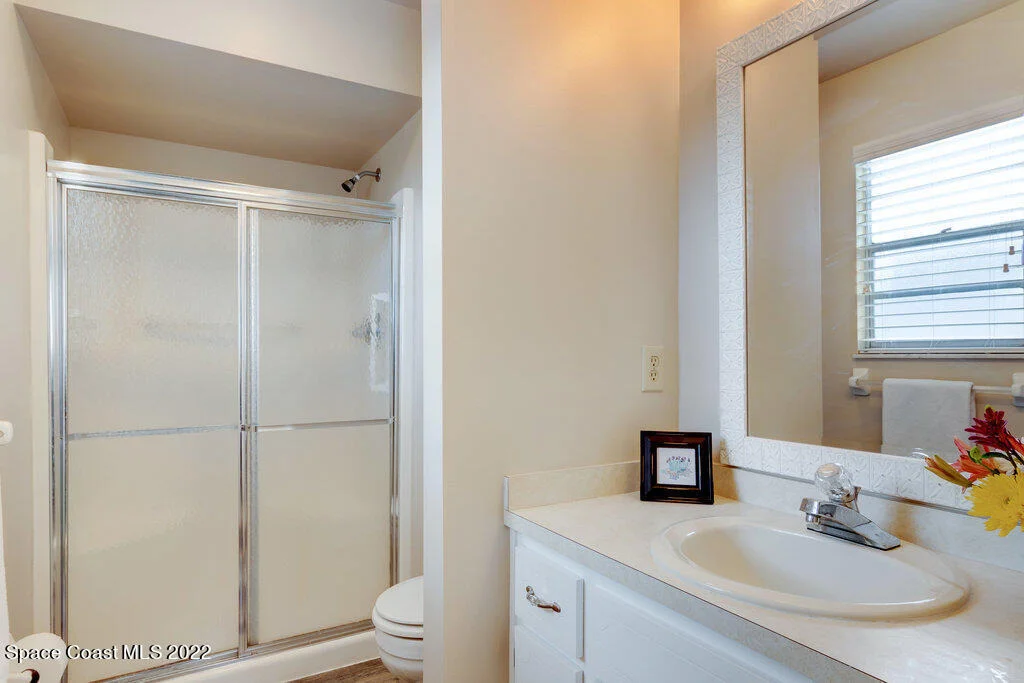 Photo of 1049 Carnation Drive