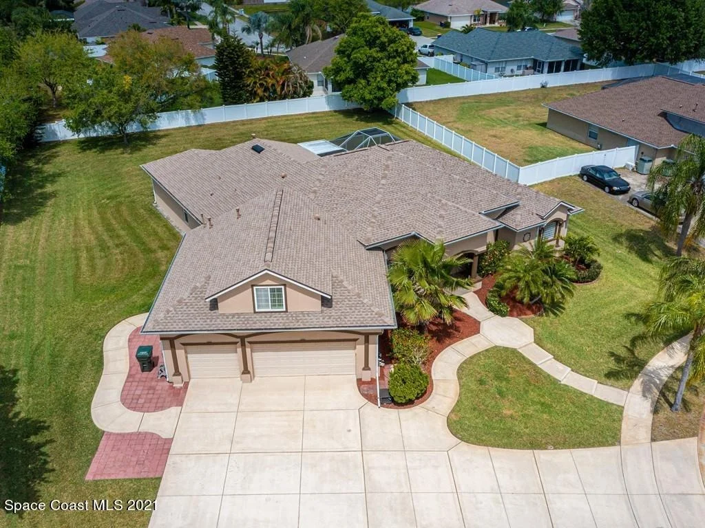Photo of 1300 Palace Drive