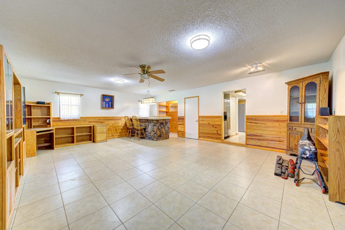 Photo of 4885 Rayburn Road