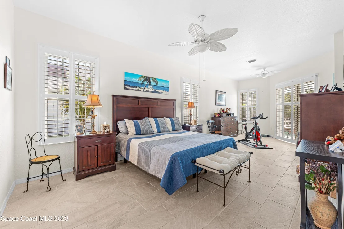 Photo of 665 Carriage Hill Road