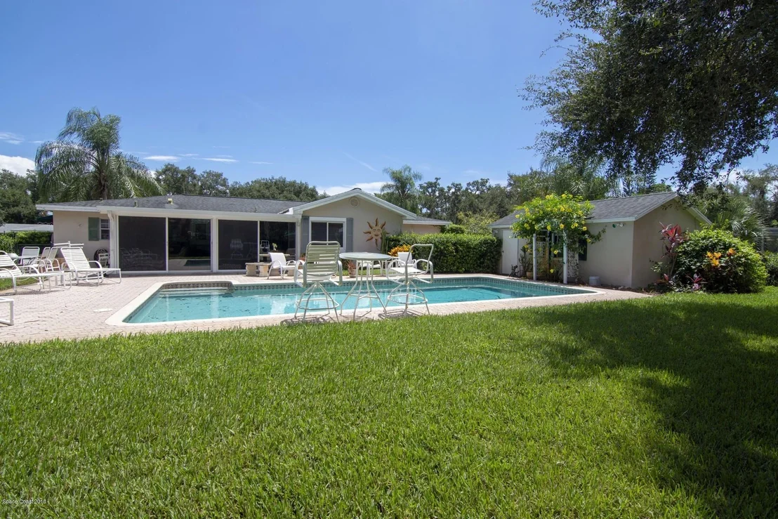 Photo of 3007 Golfview Drive