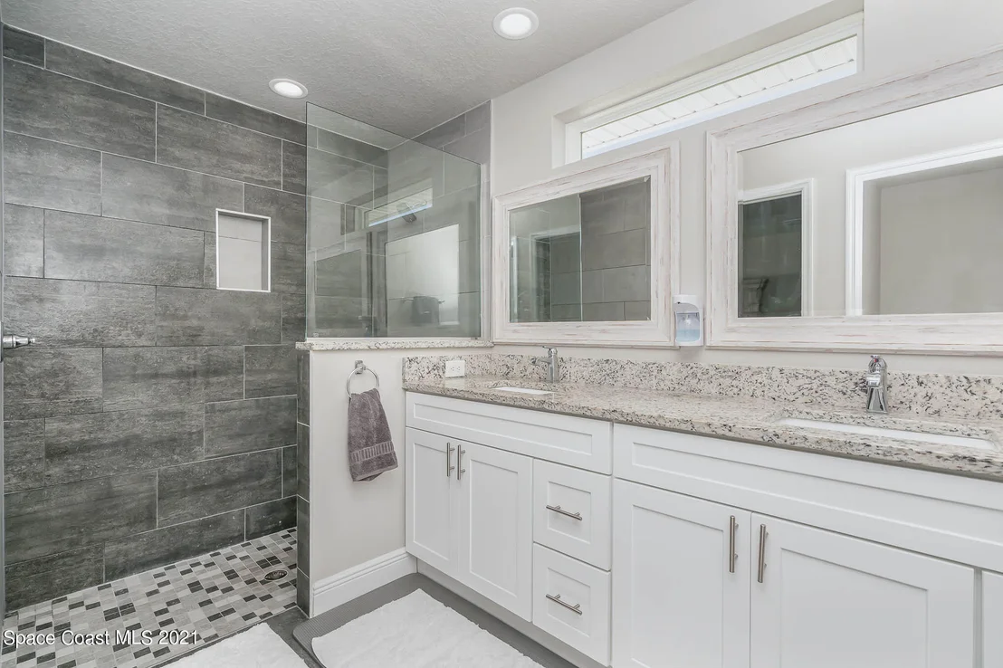 Photo of 1271 Buffing Circle SE