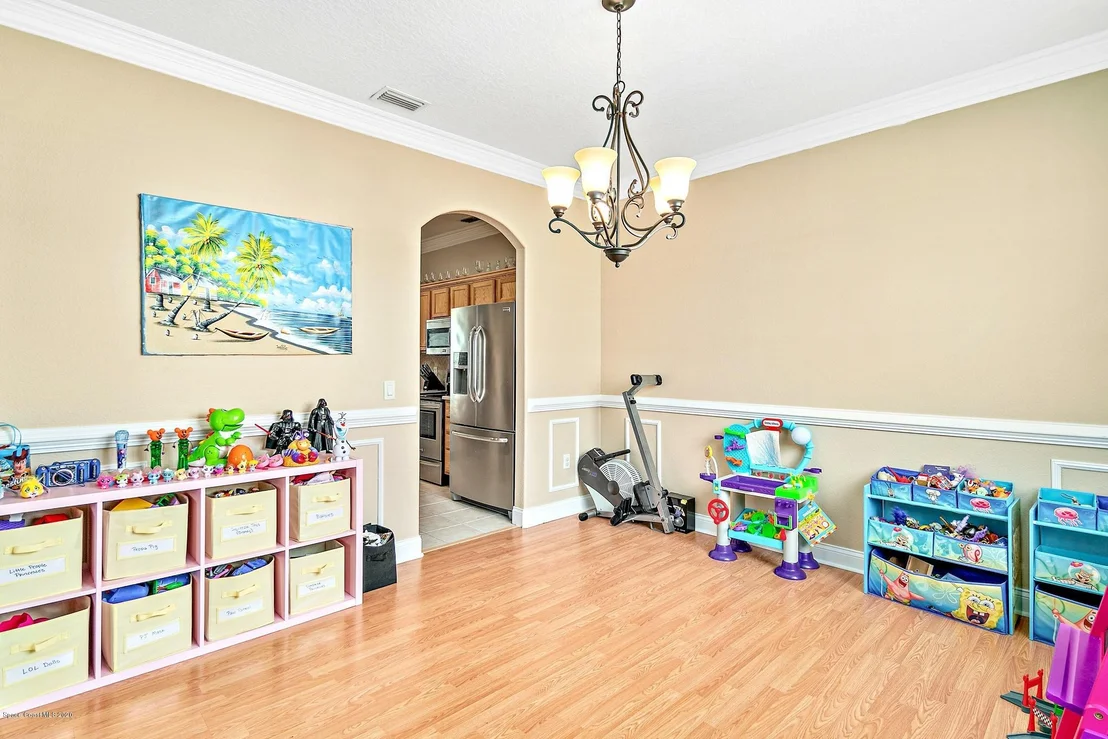 Photo of 1541 Bridgeport Circle