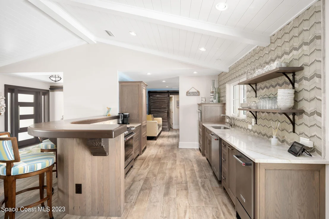Photo of 755 Cypress Road