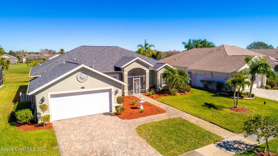 Photo of 2563 Canterbury Circle