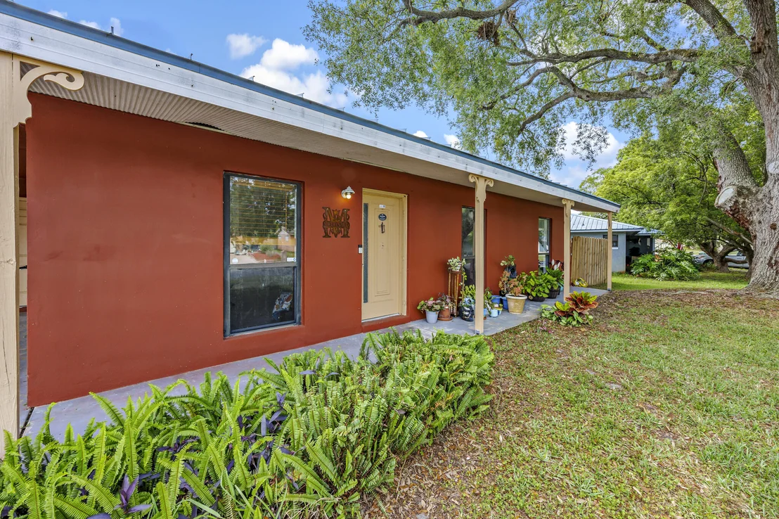 Photo of 631 Aloha Avenue