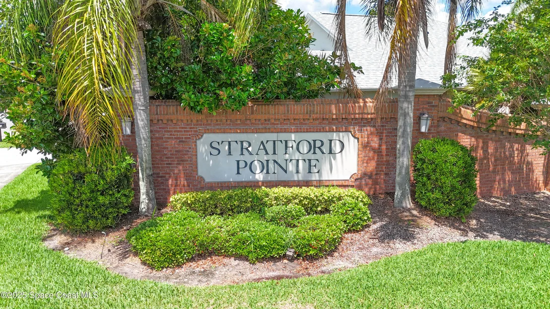 Photo of 2570 Stratford Pointe Drive