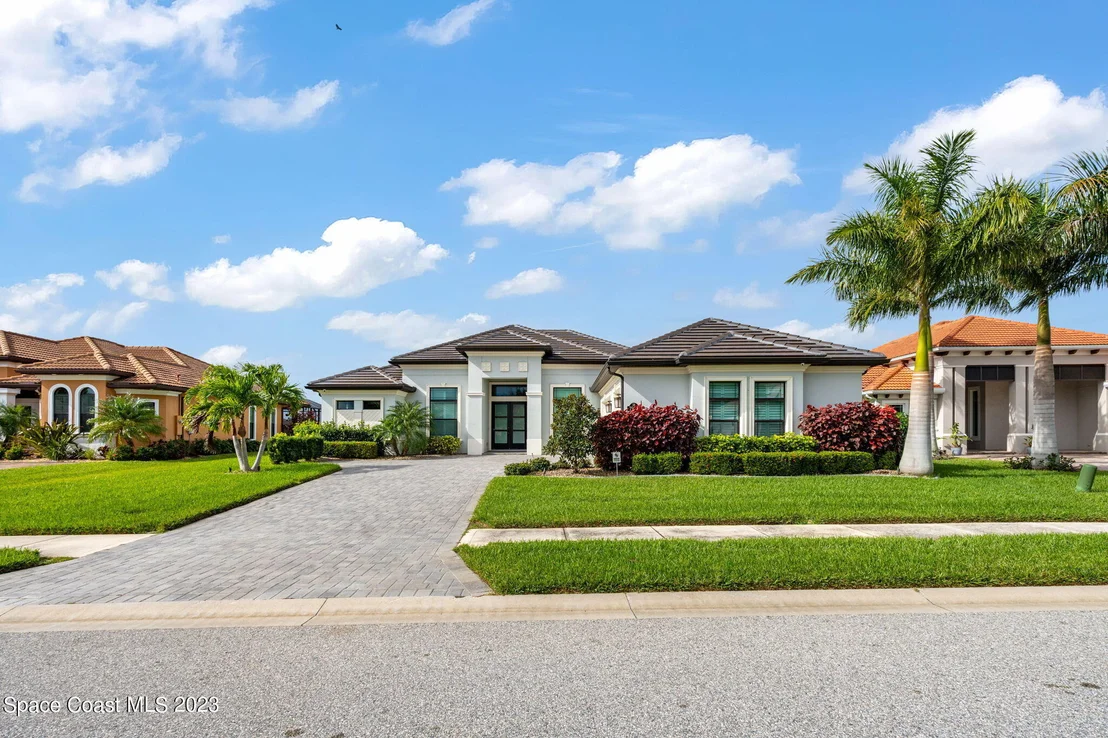 Photo of 7972 Barrosa Circle