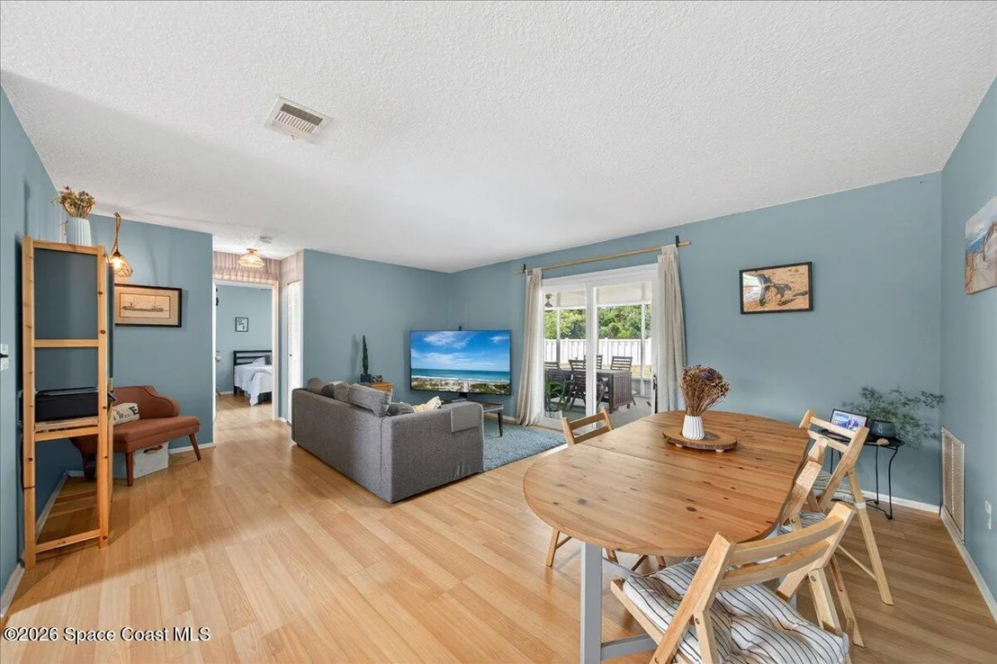 Photo of 920 Gables Way