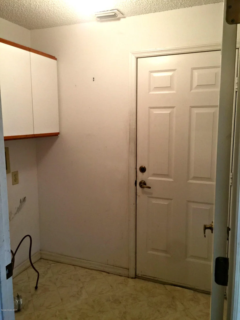 Photo of 3935 Saint Armens Circle
