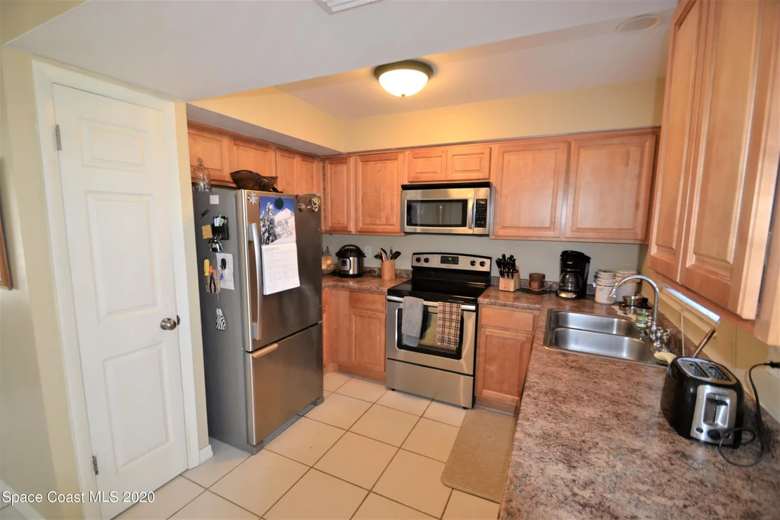 Photo of 981 Bacon Circle NE
