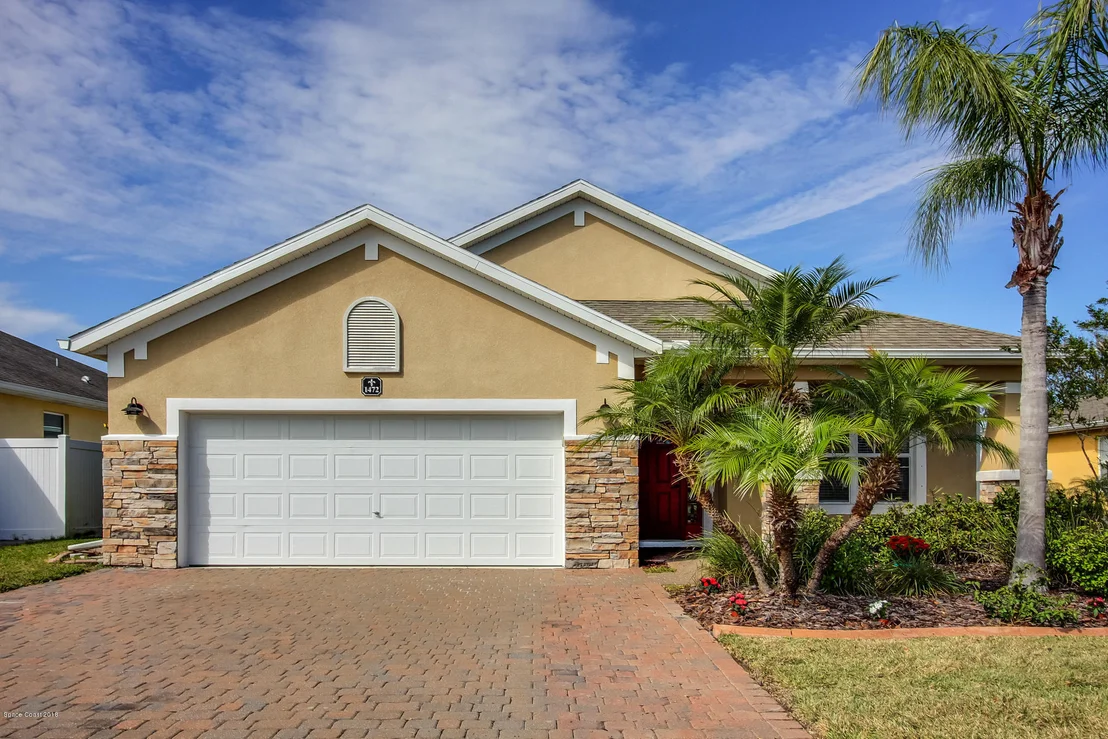 Photo of 1472 Hemingway Boulevard