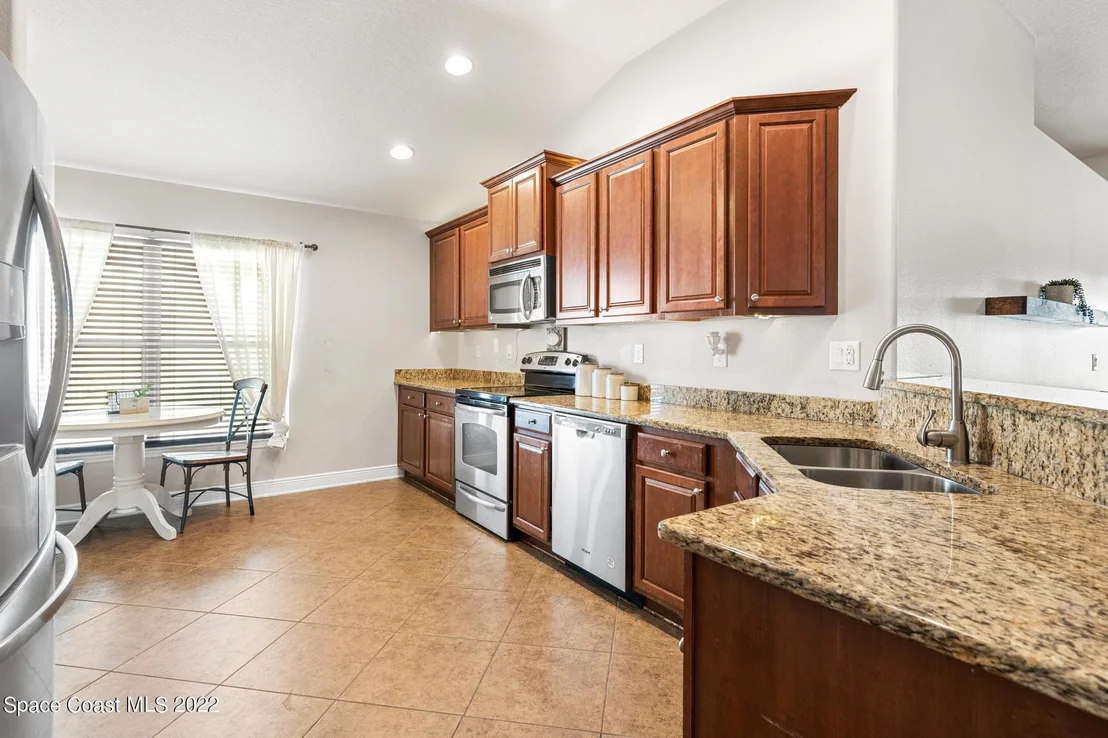 Photo of 1236 Alaqua Way