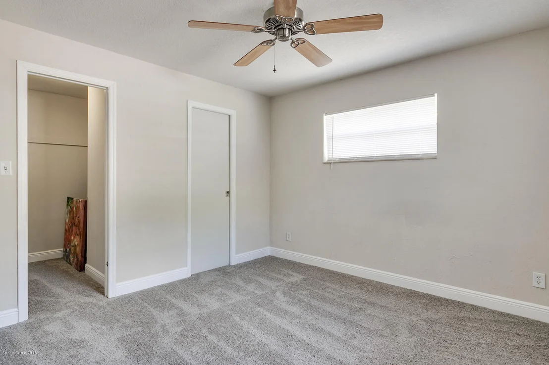 Photo of 171 E Haven Drive
