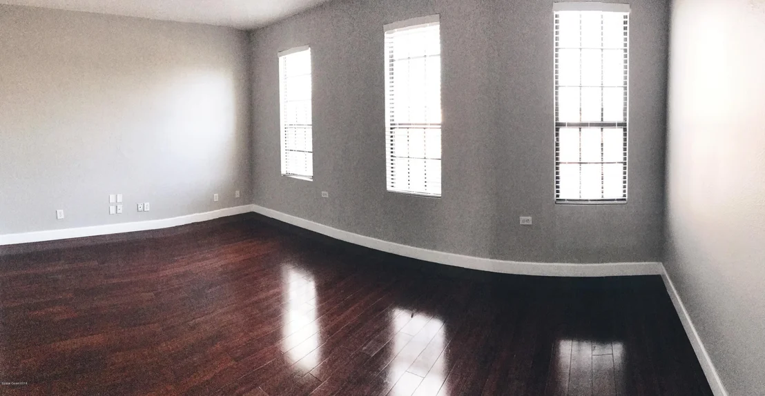 Photo of 1300 Talon Way