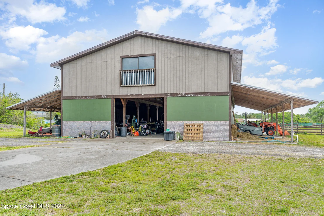 Photo of 515 Grant Road