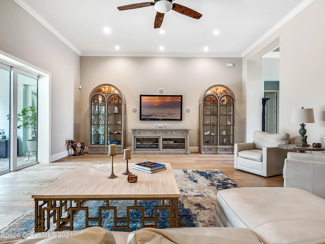 Photo of 357 Southampton Drive