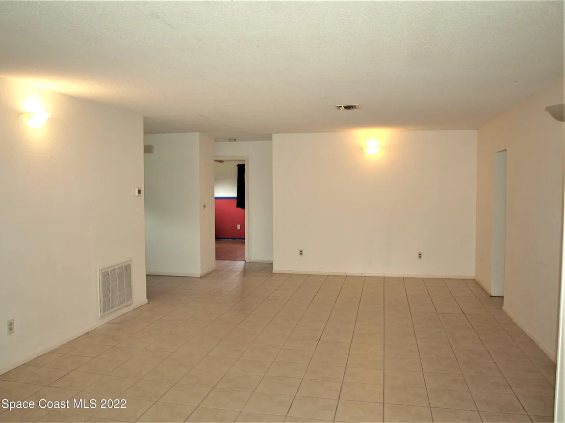 Photo of 7900 Lime Grove Avenue
