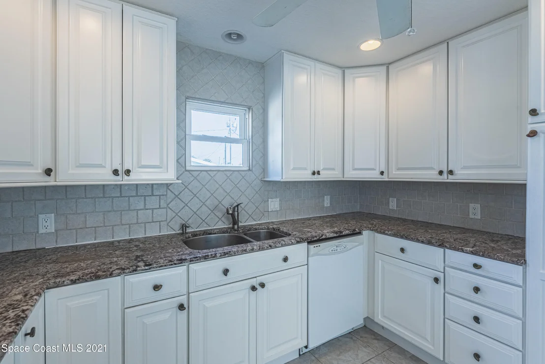 Photo of 210 1st Avenue