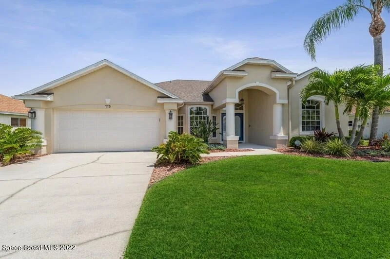 Photo of 775 Carriage Hill Road