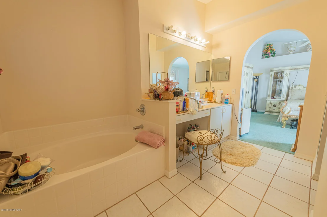 Photo of 1620 Vista Lake Circle