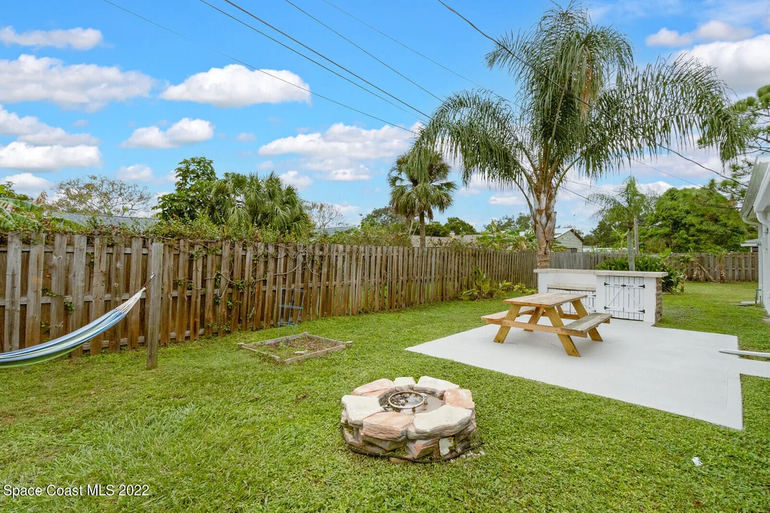 Photo of 2516 Pinehurst Circle